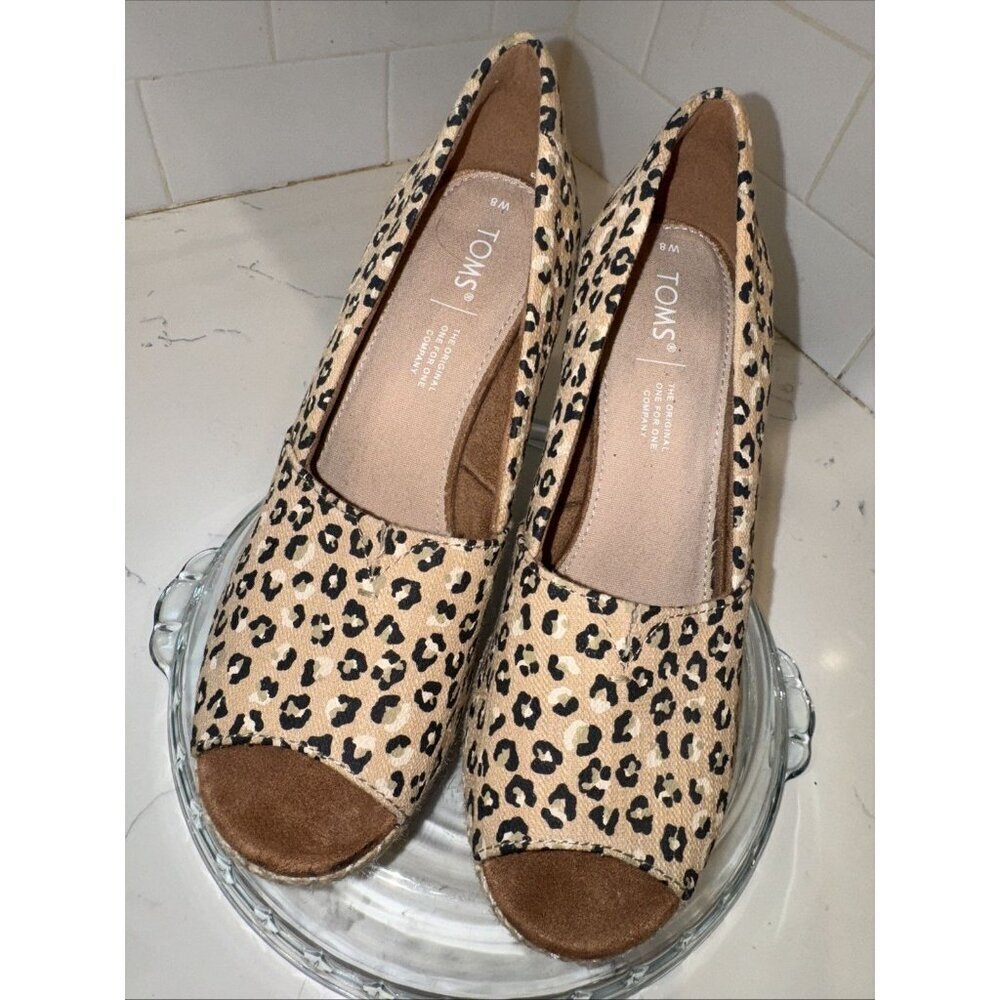 Toms Women Size 8 Michelle Cheetah Print Stacked Heel Slip On Wedge Peep Toe - Picture 4 of 14